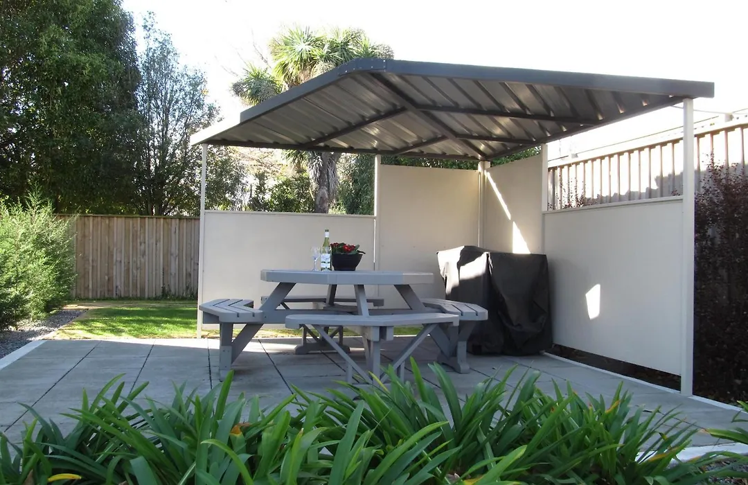 Airport Palms Motel-1
